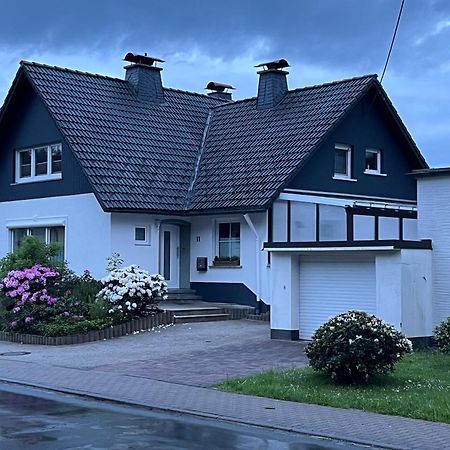 Modern Und Rustikal Mit Kamin Ferienwohnung Kohlert باد برلبورغ المظهر الخارجي الصورة